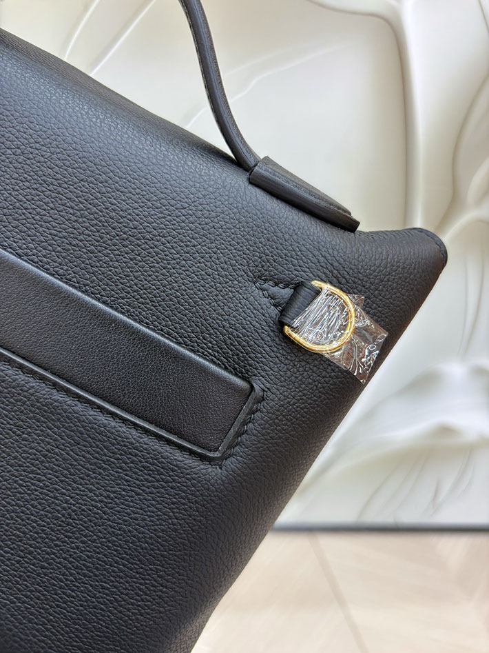 エルメス ヴァンキャトル ミニの通販 HERMES ミニ ヴァンキャトル ブラック エバーカラー/スイフト ゴールド金具 H079218CC89 エルメス バッグ 新作 - 画像 (3)