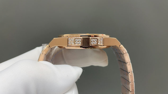 最高級ショパールスーパーコピー CHOPARD アルパイン イーグル 41 01.03-C 自動巻き Ref. 295363-5004 ショパール アルパイン イーグル 41 - 画像 (3)