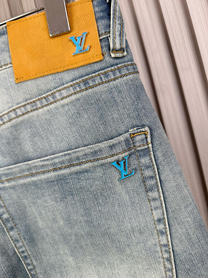 最高級ルイヴィトンスーパーコピー Louis Vuitton 服 2026新作 カジュアルデニムハーフパンツ 2632810 ルイヴィトン ハーフパンツ メンズ - 画像 (5)