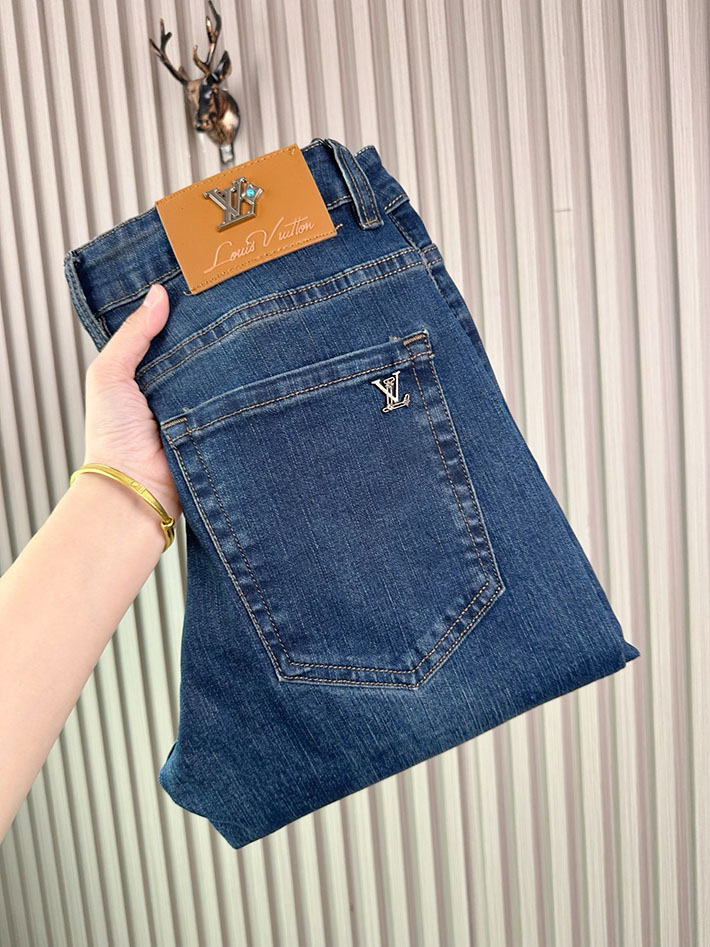最高級ルイヴィトンスーパーコピー Louis Vuitton 服 2026新作 メンズデニムパンツ 2632813 ルイヴィトン デニムパンツ 安い - 画像 (9)