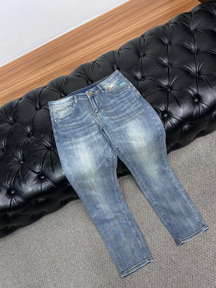 最高級ルイヴィトンスーパーコピー Louis Vuitton 服 2026新作 メンズデニムパンツ 2632814 ルイヴィトン デニムパンツ アウトレット - 画像 (5)