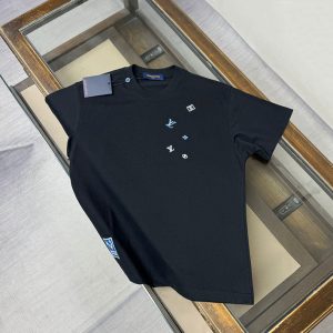 ルイヴィトン Tシャツ 公式