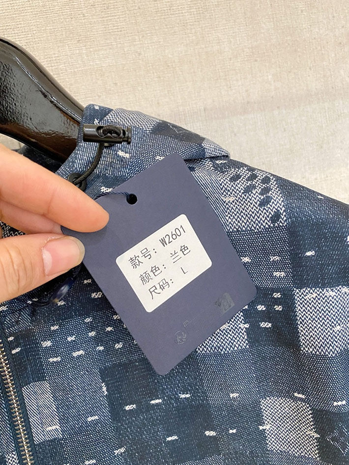 最高級ルイヴィトンスーパーコピー LV x NIGOコラボ Damier Denim Workwear Blouson 2632827 ルイヴィトン ジャケット 新作 - 画像 (4)