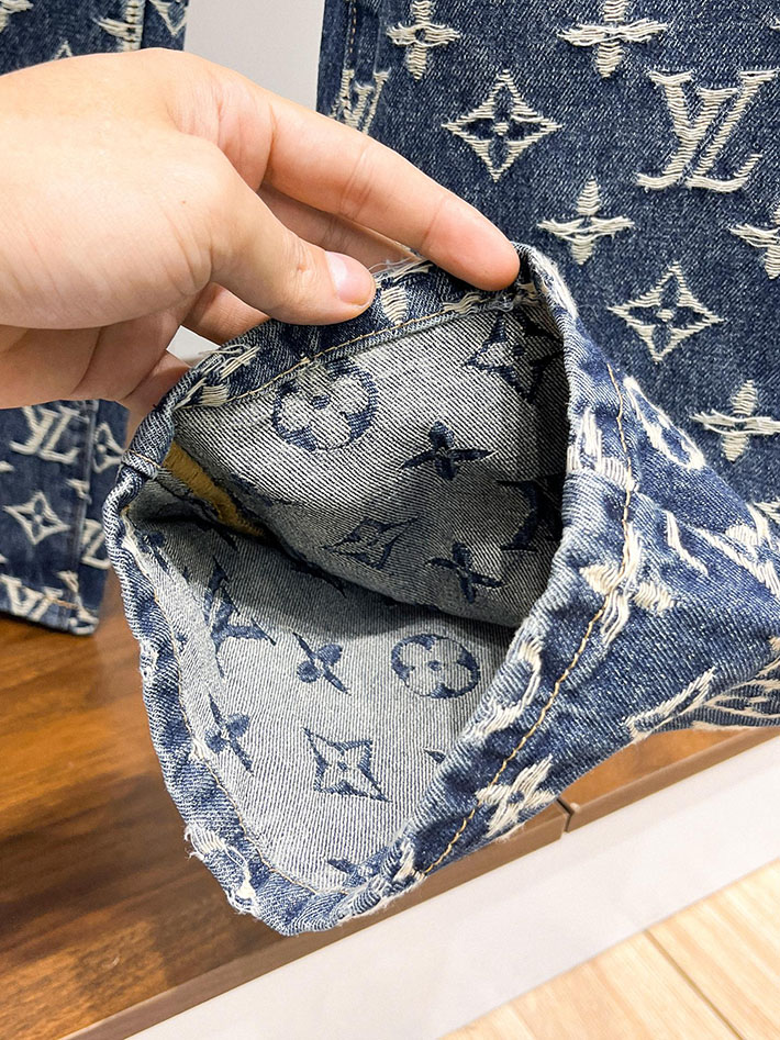 最高級ルイヴィトンスーパーコピー Louis Vuitton 服 2026新作 モノグラムデニムテーラードパンツ 2632828 ルイヴィトン デニムパンツ - 画像 (2)