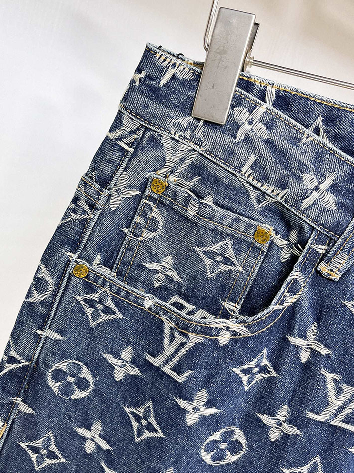 最高級ルイヴィトンスーパーコピー Louis Vuitton 服 2026新作 モノグラムデニムテーラードパンツ 2632828 ルイヴィトン デニムパンツ - 画像 (3)