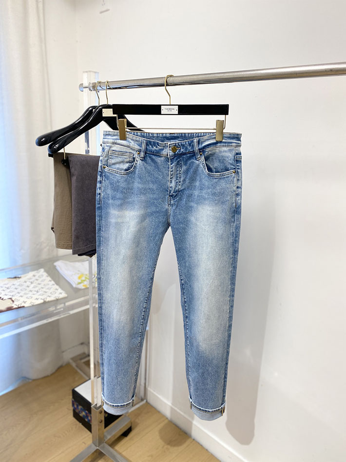 最高級ルイヴィトンスーパーコピー Louis Vuitton 服 2026新作 モノグラム デニムジーンズ 2632833 ヴィトン モノグラム デニムパンツ - 画像 (9)