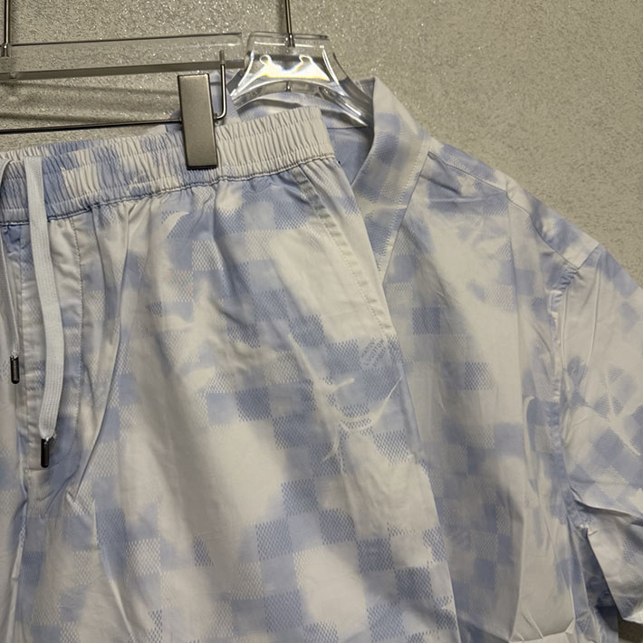 最高級ルイヴィトンスーパーコピー Louis Vuitton エンブロイダリー シグネチャー ショートスリーブシャツ 2632886 ルイヴィトン 服 セットアップ - 画像 (13)
