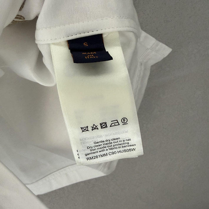 最高級ルイヴィトンスーパーコピー Louis Vuitton バイカラー ウォームアップ ショートスリーブシャツ 1AJREV ルイヴィトン シャツ 新作 - 画像 (5)