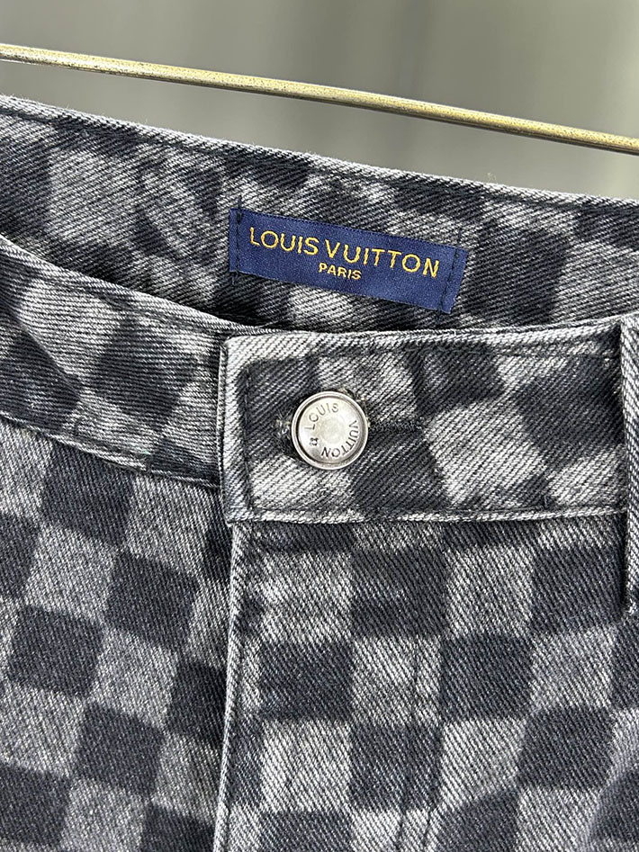 Louis Vuitton デニムパンツ 服 2026新作 直営通販 ルイヴィトン ダミエデニム スケートパンツ 1AJUQB ルイヴィトン デニムジーパン - 画像 (11)