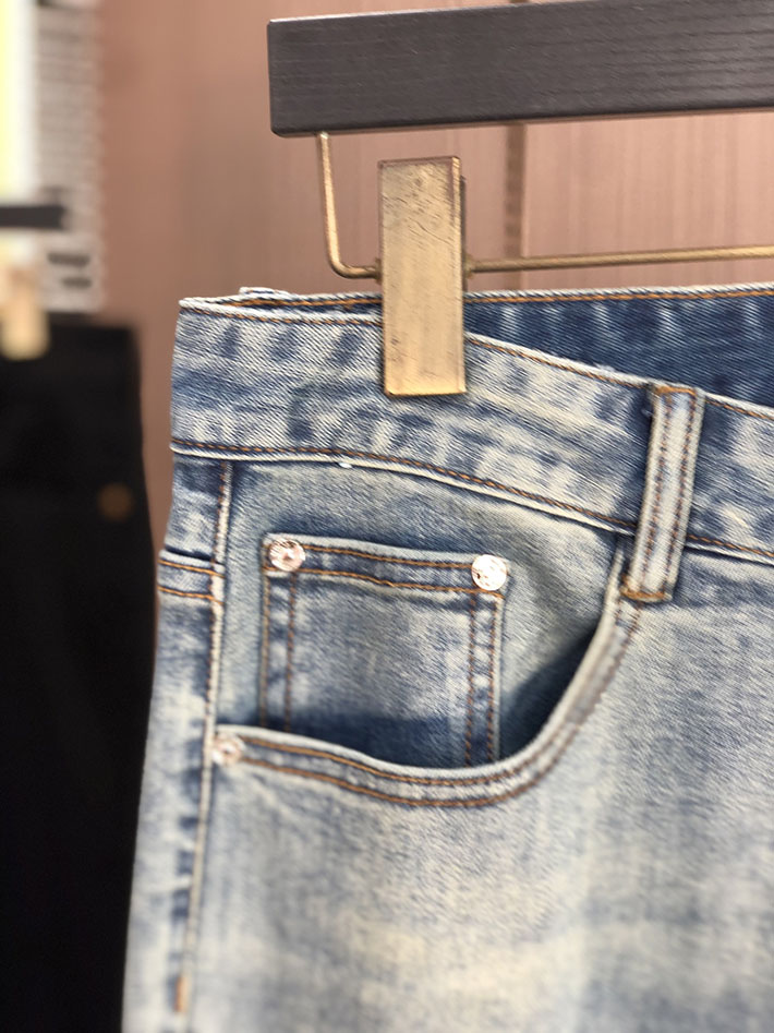 Louis Vuitton デニムパンツ 服 2026新作 直営通販 ルイヴィトン モノグラム デニム パンツ 人気 2632910 ルイヴィトン デニムジーパン 新作 - 画像 (8)