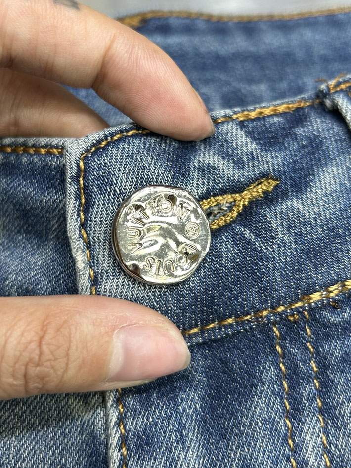 Louis Vuitton デニムパンツ 服 2026新作 直営通販 ルイヴィトン モノグラム デニム パンツ 人気 2632916 ヴィトン デニム 新作 - 画像 (3)