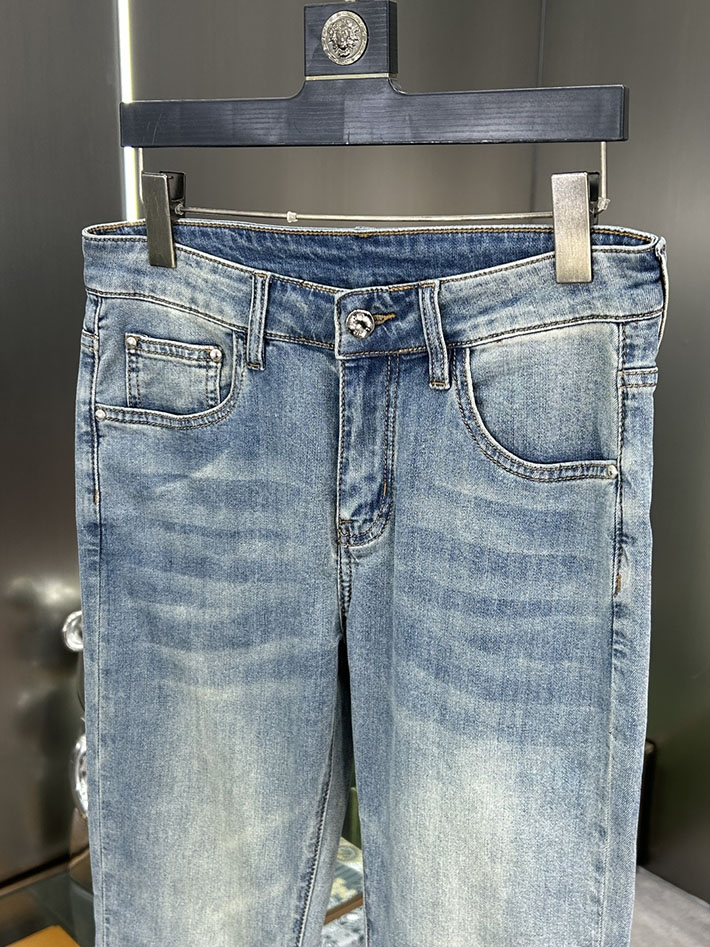 Louis Vuitton デニムパンツ 服 2026新作 直営通販 ルイヴィトン モノグラム デニム パンツ 人気 2632916 ヴィトン デニム 新作 - 画像 (8)