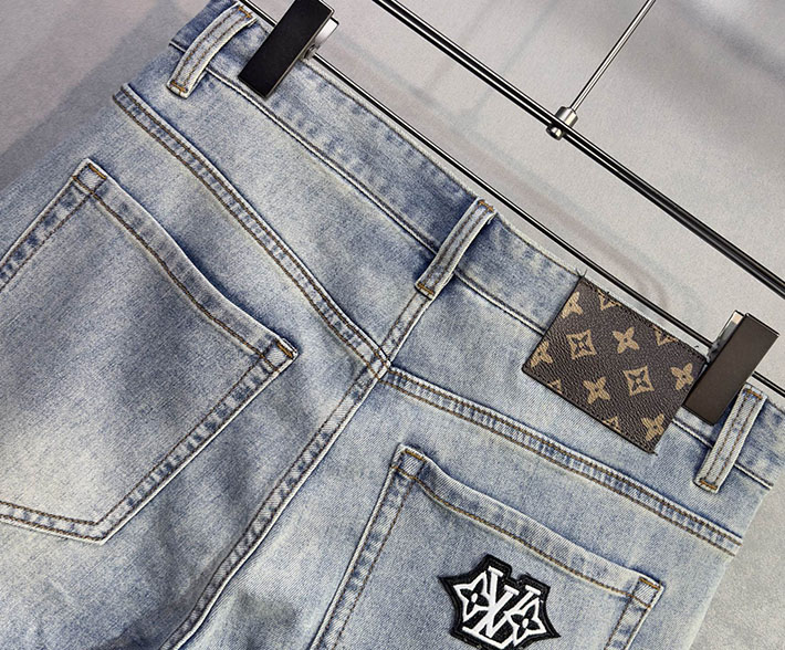 Louis Vuitton デニムパンツ 服 2026新作 直営通販 ルイヴィトン モノグラム デニム パンツ 人気 2632918 ヴィトン パンツ 新作 - 画像 (5)