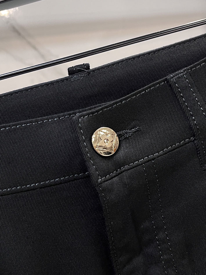 Louis Vuitton デニムパンツ 服 2026新作 直営通販 ルイヴィトン モノグラム デニム パンツ 人気 2632919 ヴィトン パンツ 安い - 画像 (7)