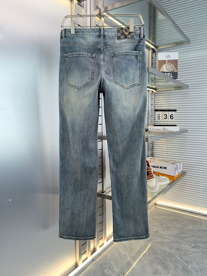 最高級ルイヴィトンスーパーコピー Louis Vuitton 2026新作 デニムパンツ メンズ スキニーデニムパンツ 2632928 ヴィトン デニム 新作 - 画像 (9)