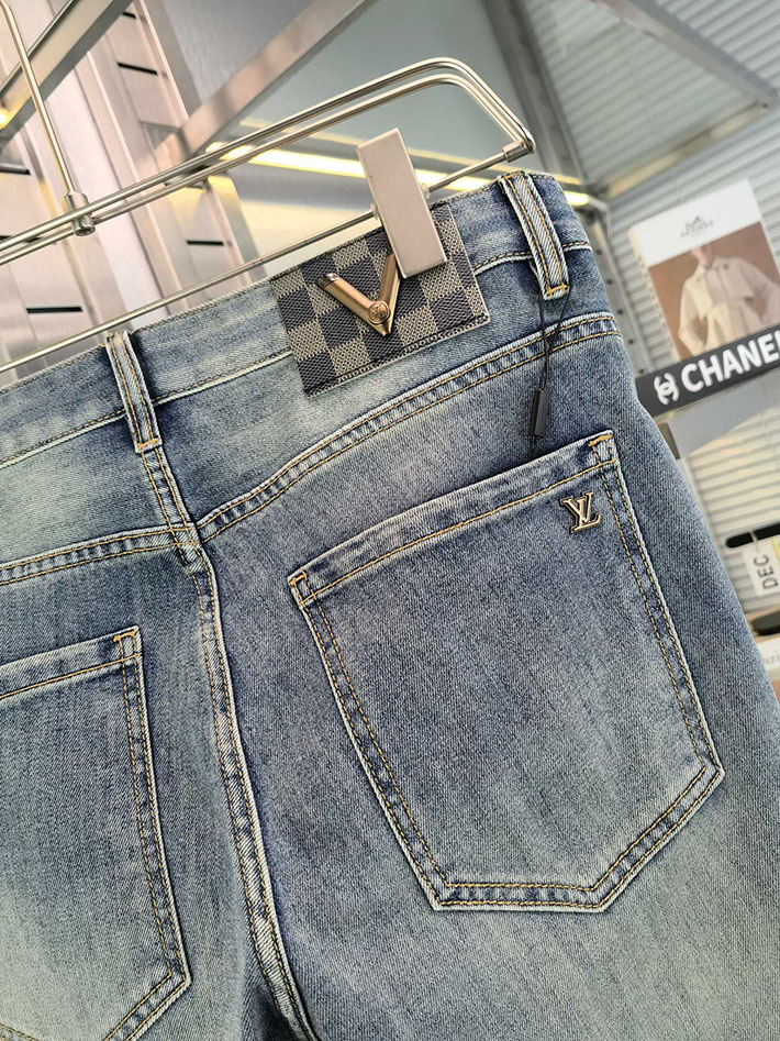 最高級ルイヴィトンスーパーコピー Louis Vuitton 2026新作 デニムパンツ メンズ スキニーデニムパンツ 2632928 ヴィトン デニム 新作 - 画像 (7)