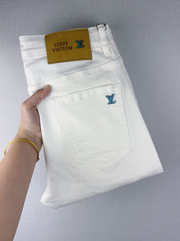 最高級ルイヴィトンスーパーコピー Louis Vuitton 2026新作 デニムパンツ メンズ スキニーデニムパンツ 2632929 ヴィトン デニム 安い - 画像 (3)