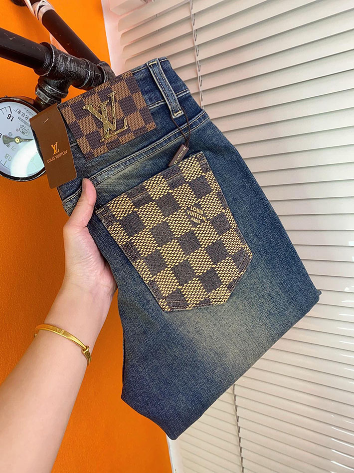 最高級ルイヴィトンスーパーコピー Louis Vuitton 2026新作 デニムパンツ メンズ スキニーデニムパンツ 2632930 ヴィトン デニム アウトレット - 画像 (2)