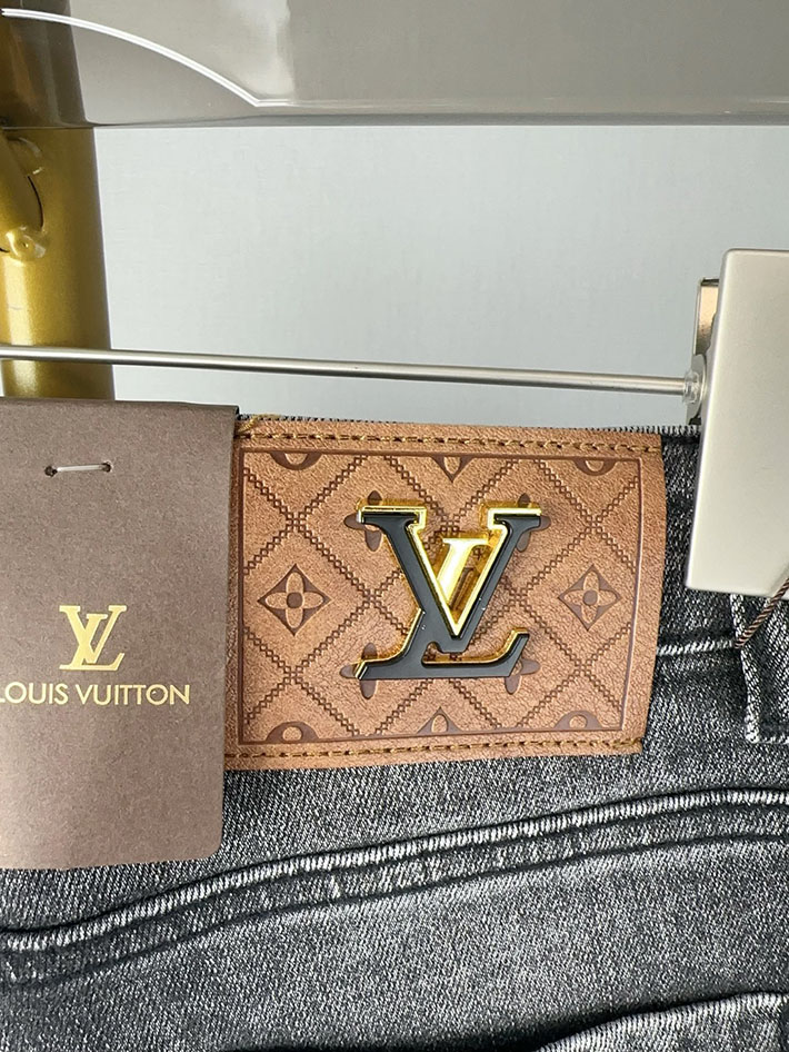 最高級ルイヴィトンスーパーコピー Louis Vuitton 2026新作 デニムパンツ メンズ スキニーデニムパンツ 2632931 ヴィトン デニム セール - 画像 (8)