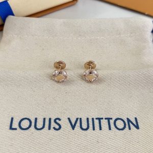 ヴィトン ピアス レディース 人気