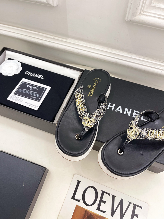 【CHANELシャネルスーパーコピー 】2026SS 春夏新作 シャネルのサンダルツートーン ダイヤモンド サンダル - 画像 (6)