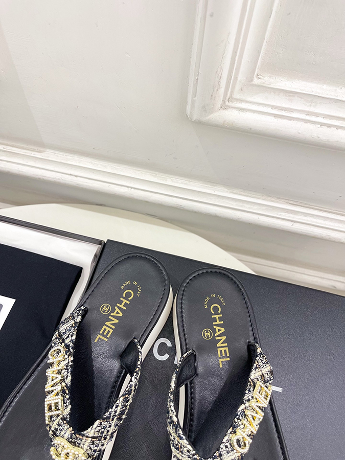 【CHANELシャネルスーパーコピー 】2026SS 春夏新作 シャネルのサンダルツートーン ダイヤモンド サンダル - 画像 (8)