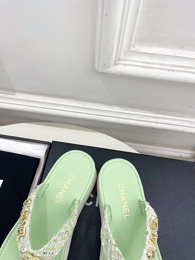 【CHANELシャネルスーパーコピー ミントグリーンサンダル】2026SS 春夏新作 シャネルのサンダルツートーン ダイヤモンド ミントグリーンサンダル - 画像 (8)