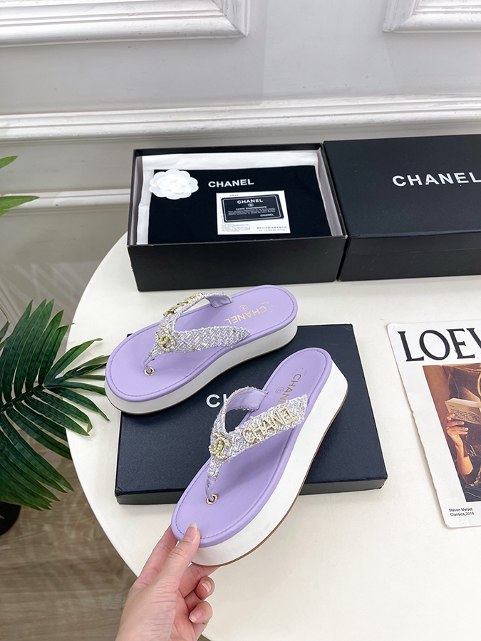 【CHANELシャネルスーパーコピー ラベンダーサンダル】2026SS 春夏新作 シャネルのサンダルツートーン ダイヤモンド ラベンダーサンダル - 画像 (3)