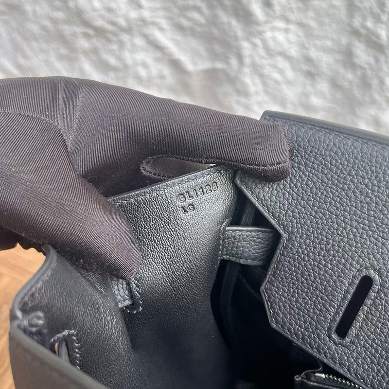 エルメス バーキン 並行輸入 HERMES バーキン30 黒 ブラック フィヨルド シルバー金具 2634004 バーキン 30 黒 定価 - 画像 (4)