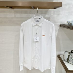 エルメスの長袖シャツ メンズ