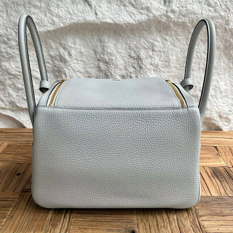エルメス リンディ 並行輸入 HERMES リンディ26 ブルーブリュム トリヨンクレマンス ゴールド金具 H056292CCT0 エルメス リンディ 真美子 - 画像 (8)