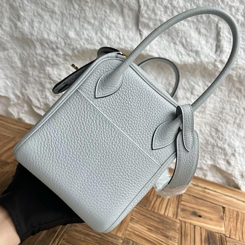 エルメス リンディ 並行輸入 HERMES リンディ26 ブルーブリュム トリヨンクレマンス ゴールド金具 H056292CCT0 エルメス リンディ 真美子 - 画像 (6)