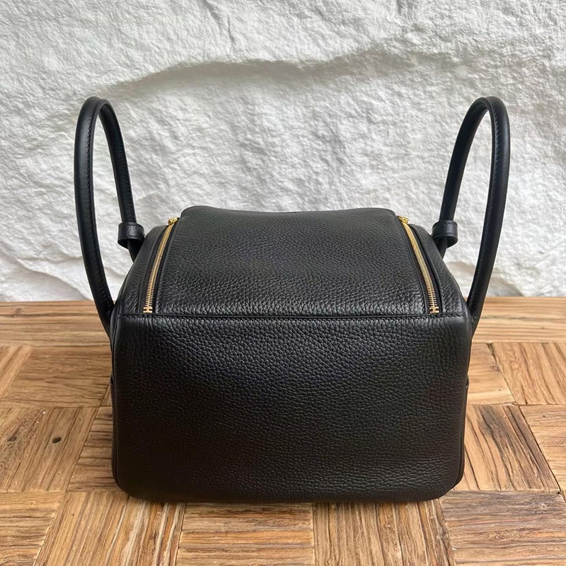 エルメス リンディ 並行輸入 HERMES リンディ26 黒 ブラック トリヨンクレマンス ゴールド金具 H056292CC89 エルメス コピー品 - 画像 (8)