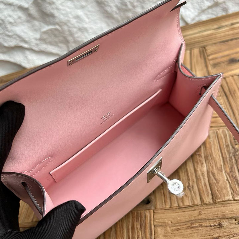 エルメスコピー通販 HERMES ポシェットケリー ローズサクラ スイフト シルバー金具 H084047CK3Q エルメス ポシェット ケリー 定価 - 画像 (5)