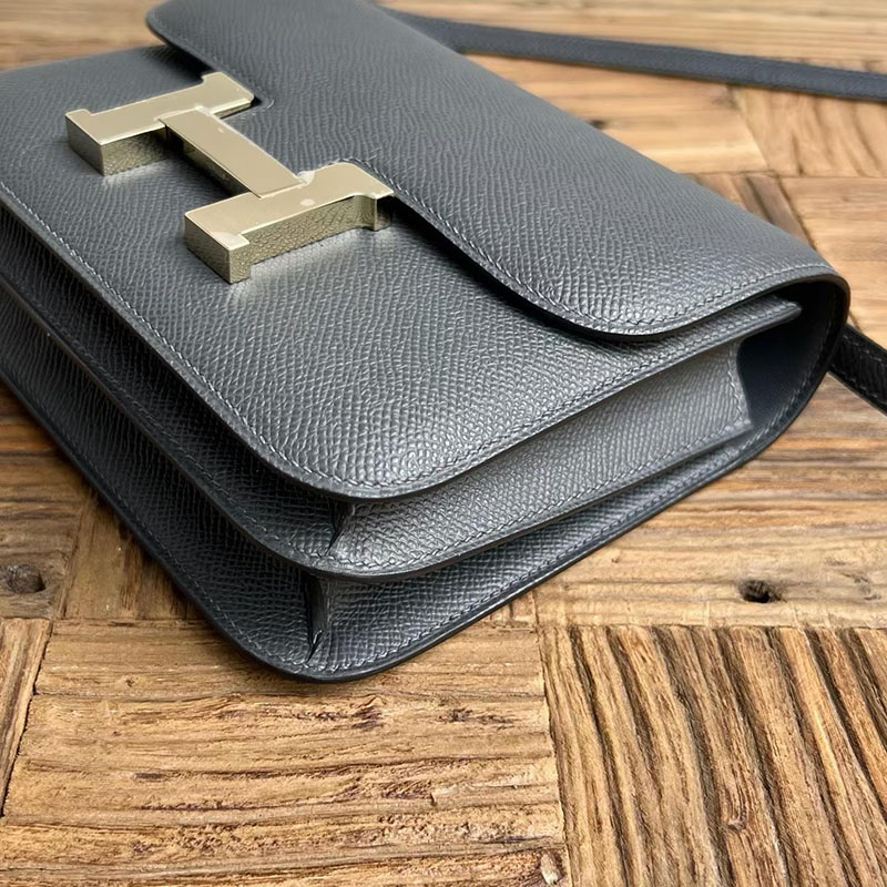 エルメスコピー通販 HERMES コンスタンス3 ミニ グリミスティ ヴォーエプソン マットゴールド金具 H056341CCH0 エルメス コンスタンス コピー - 画像 (4)