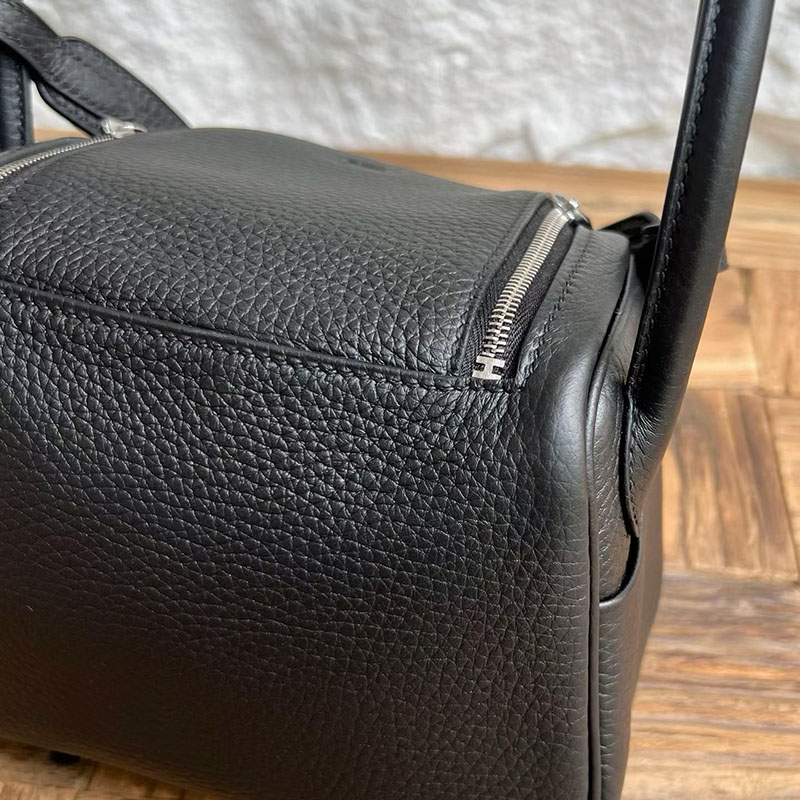 エルメスコピー通販 HERMES ミニリンディ 黒 ブラック トリヨンクレマンス シルバー金具 2634053 エルメス バッグ リンディ ミニ - 画像 (7)