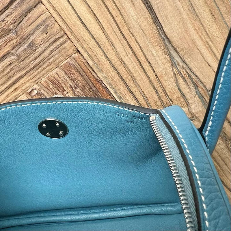 エルメスコピー通販 HERMES ミニリンディ ニューブルージーン トリヨンクレマンス シルバー金具 H082608CKD2 エルメス ミニバッグ コピー - 画像 (4)