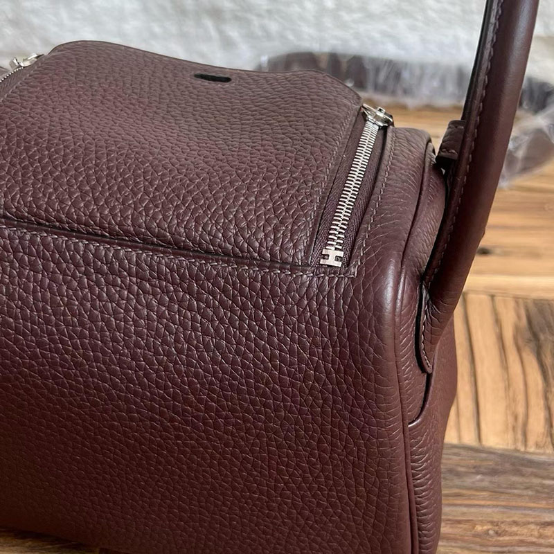 エルメスコピー通販 HERMES リンディ26 ルージュセリエ トリヨンクレマンス シルバー金具 H056292CK0G エルメス バッグ 人気ランキング - 画像 (6)
