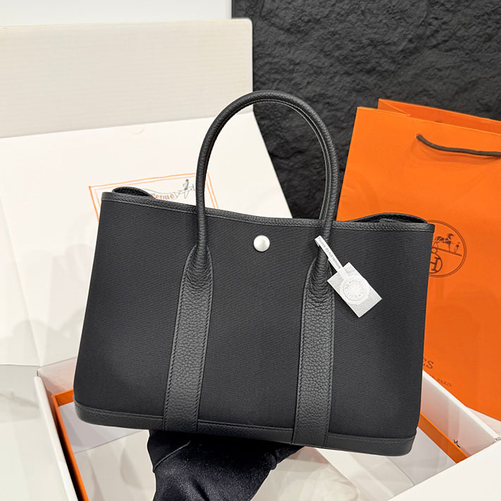 エルメス トートバッグ 定価