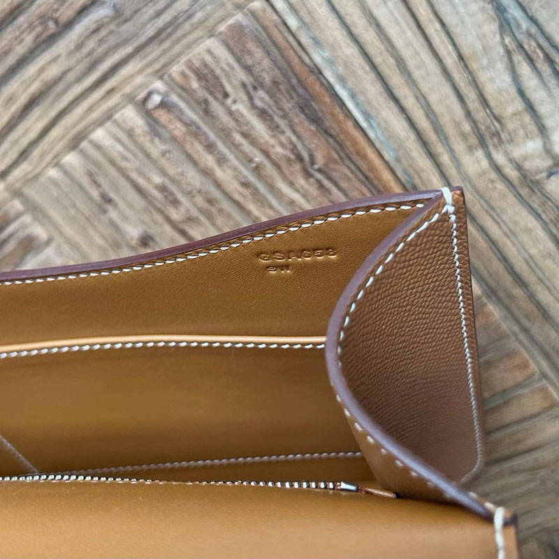 エルメスコピー通販 HERMES コンスタンス 24 ミロワール ゴールド ヴォーエプソン シルバー金具 2634080 コンスタンス 24 定価 - 画像 (3)
