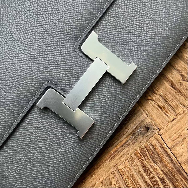 エルメスコピー通販 HERMES コンスタンス1 エラン グリミスティ ヴォーエプソン シルバー金具 H060102CKH0 コンスタンス エラン コピー - 画像 (9)