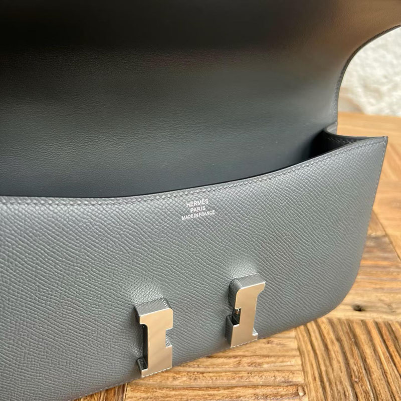 エルメスコピー通販 HERMES コンスタンス1 エラン グリミスティ ヴォーエプソン シルバー金具 H060102CKH0 コンスタンス エラン コピー - 画像 (5)