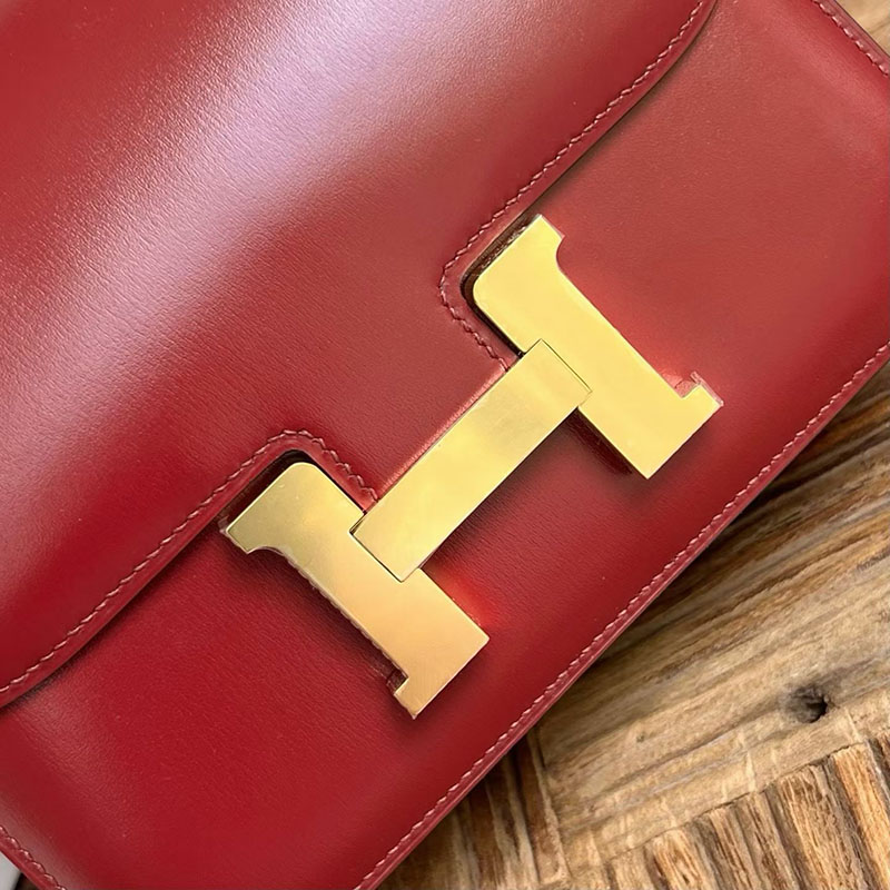 エルメスコピー通販 HERMES コンスタンス3 ミニ ルージュアッシュ ボックスカーフ ゴールド金具 H056341CC55 エルメス ショルダーバッグ ミニ - 画像 (9)
