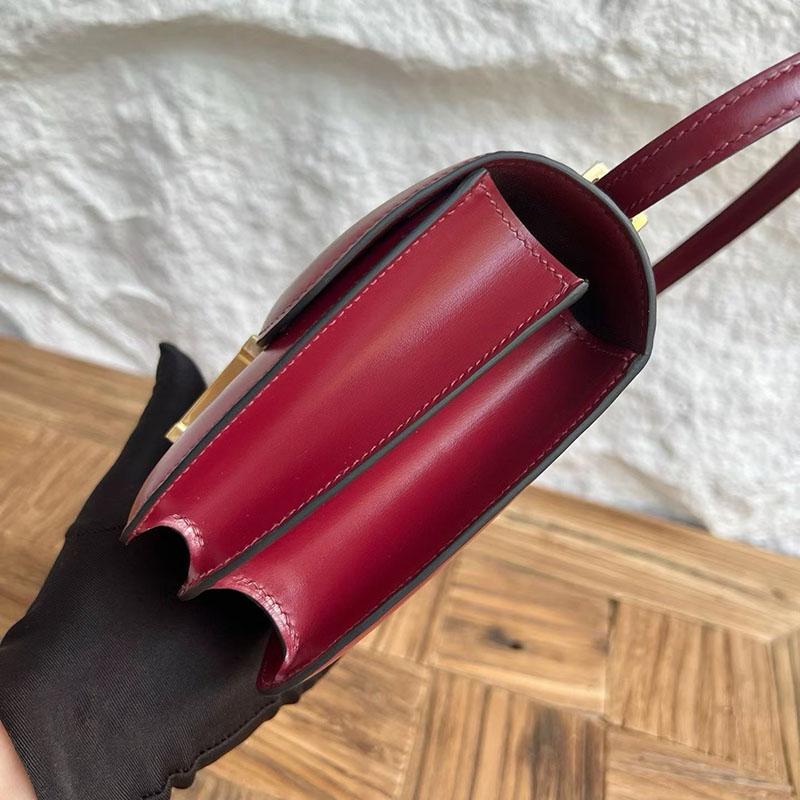 エルメスコピー通販 HERMES コンスタンス3 ミニ ルージュアッシュ ボックスカーフ ゴールド金具 H056341CC55 エルメス ショルダーバッグ ミニ - 画像 (6)