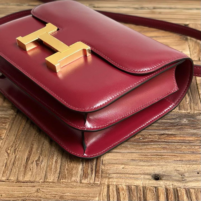 エルメスコピー通販 HERMES コンスタンス3 ミニ ルージュアッシュ ボックスカーフ ゴールド金具 H056341CC55 エルメス ショルダーバッグ ミニ - 画像 (5)