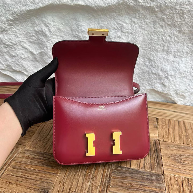 エルメスコピー通販 HERMES コンスタンス3 ミニ ルージュアッシュ ボックスカーフ ゴールド金具 H056341CC55 エルメス ショルダーバッグ ミニ - 画像 (2)