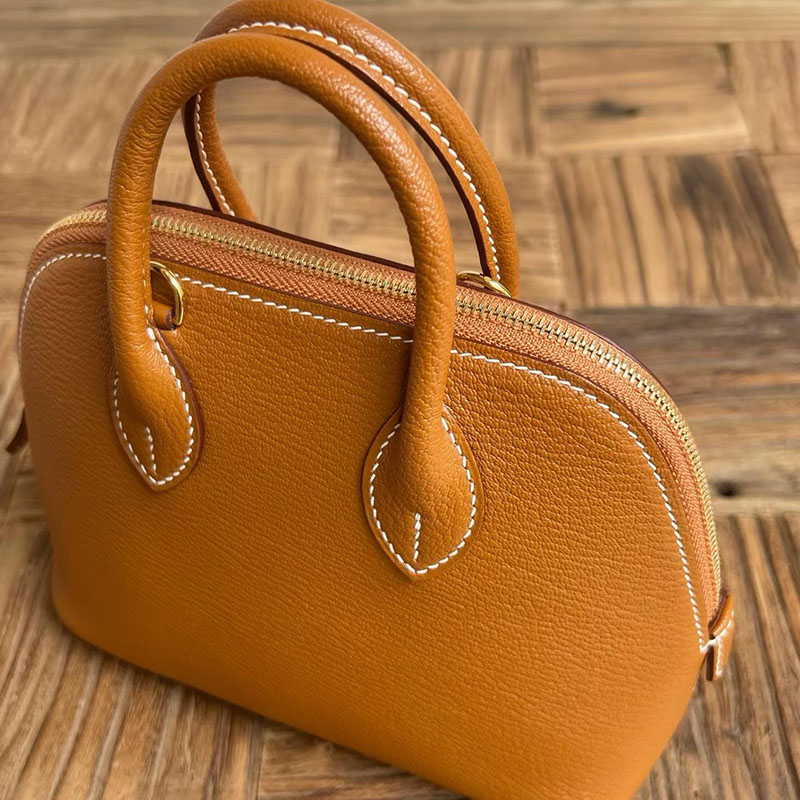 エルメスコピー通販 HERMES ボリード1923 ミニ ゴールド シェブルミゾル ゴールド金具 H073444CC37 ボリード ミニ ゴールド - 画像 (6)