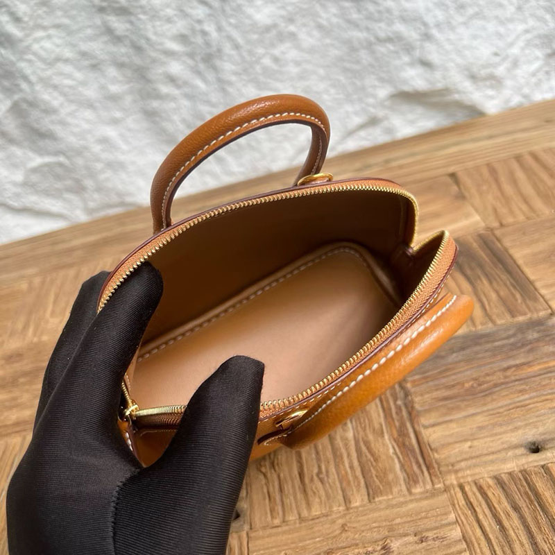 エルメスコピー通販 HERMES ボリード1923 ミニ ゴールド シェブルミゾル ゴールド金具 H073444CC37 ボリード ミニ ゴールド - 画像 (5)