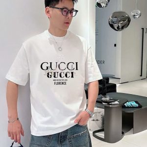 新作メンズTシャツ