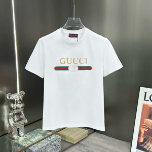 グッチ メンズ ホワイト Tシャツ